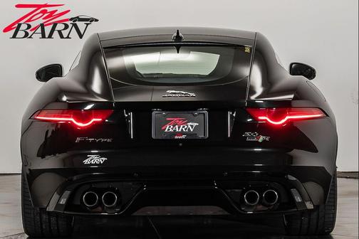 2017 Jaguar F-TYPE R