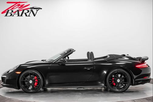2017 Porsche 911 Carrera 4S Cabriolet