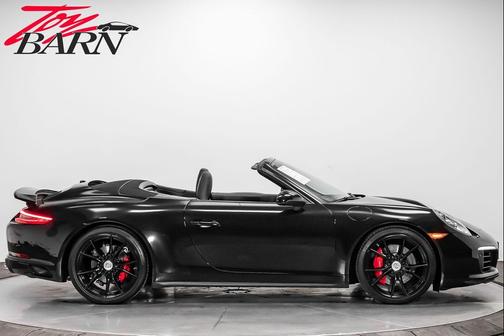 2017 Porsche 911 Carrera 4S Cabriolet