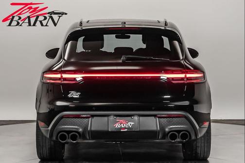2023 Porsche Macan AWD