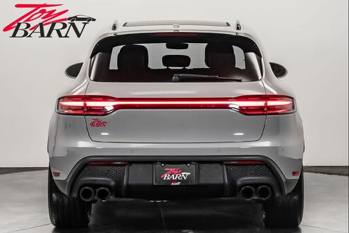 2023 Porsche Macan Base