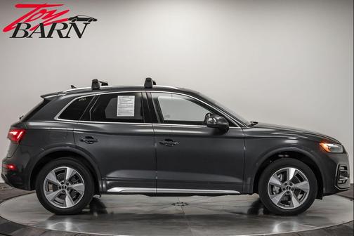 2023 Audi Q5 40 Premium Plus