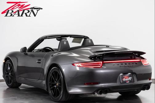 Agate Gray Metallic 2016 Porsche 911 Carrera