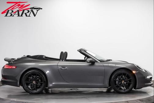 Agate Gray Metallic 2016 Porsche 911 Carrera