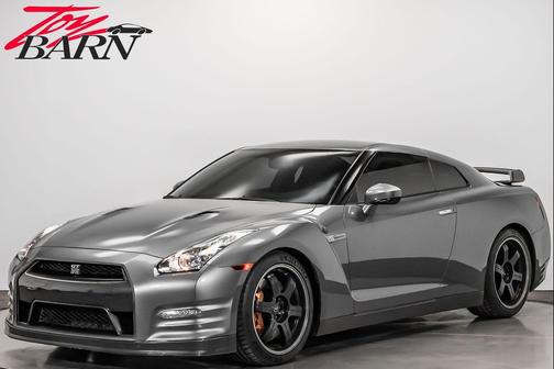 2013 Nissan GT-R Black Edition