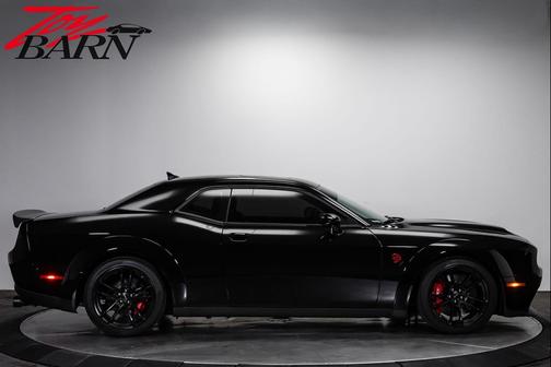 Pitch Black Clearcoat 2021 Dodge Challenger SRT Hellcat