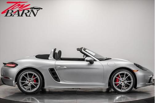 2017 Porsche 718 Boxster S