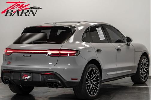 2023 Porsche Macan S