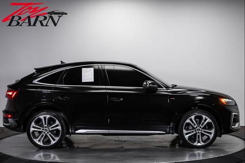 Daytona Gray Pearl Effect 2021 Audi Q5 45 Premium Plus