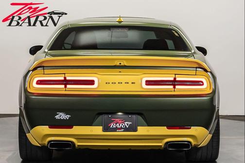 2022 Dodge Challenger R/T Scat Pack Widebody
