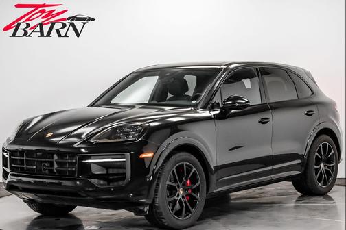 2025 Porsche Cayenne GTS