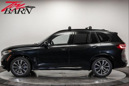 2023 BMW X5 M50i