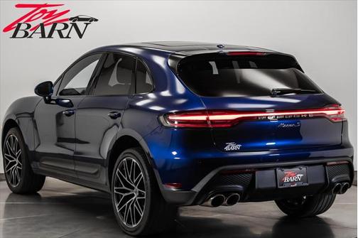 2023 Porsche Macan Base