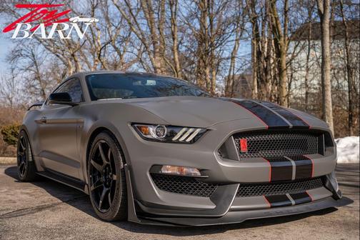 2018 Ford Shelby GT350R Base