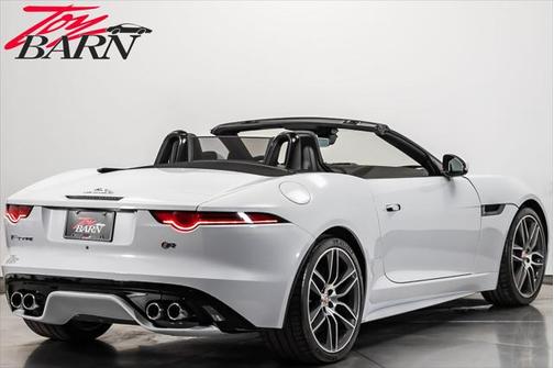 2018 Jaguar F-TYPE R