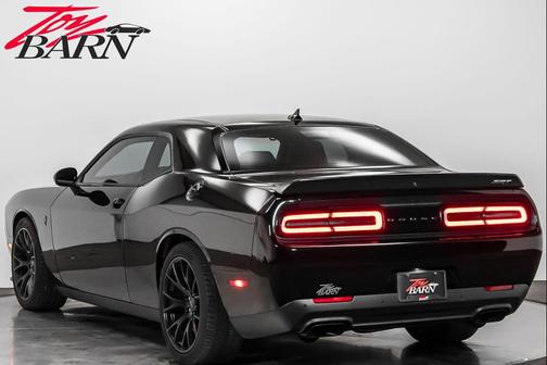 2016 Dodge Challenger SRT Hellcat