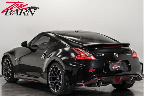2020 Nissan 370Z NISMO