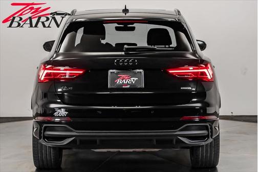 2024 Audi Q3 45 S line Premium Plus