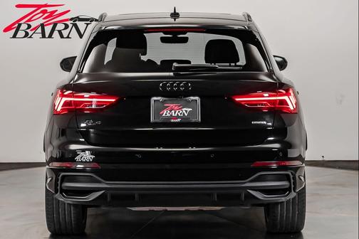 2024 Audi Q3 45 S line Premium Plus