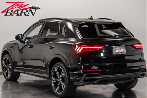 2024 Audi Q3 45 S line Premium Plus