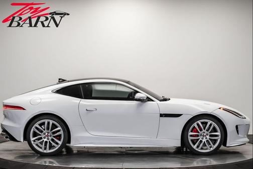 2017 Jaguar F-TYPE R
