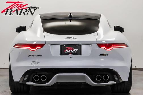 2017 Jaguar F-TYPE R