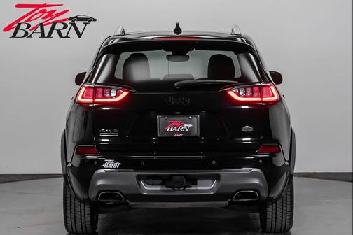 2019 Jeep Cherokee Overland