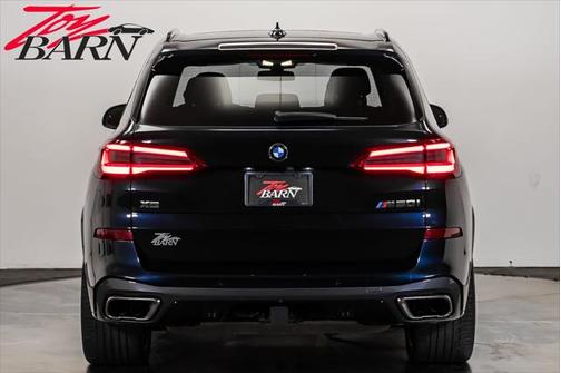 2020 BMW X5 M50i