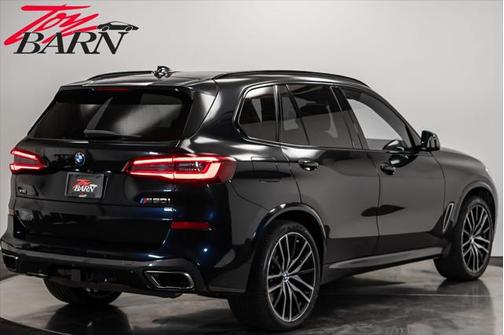 2020 BMW X5 M50i