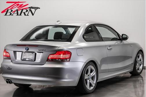 2011 BMW 128 128i