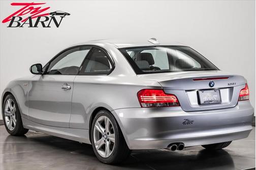 2011 BMW 128 128i