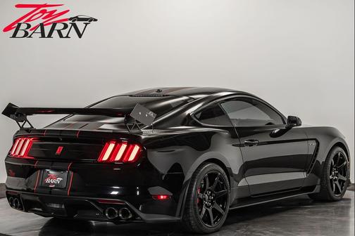 2019 Ford Shelby GT350R Base
