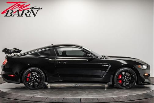 2019 Ford Shelby GT350R Base