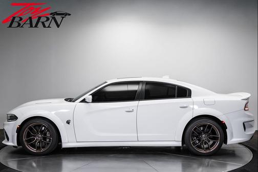 White Knuckle Clearcoat 2022 Dodge Charger SRT Hellcat