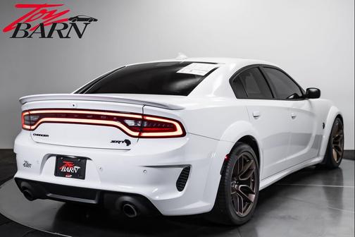 White Knuckle Clearcoat 2022 Dodge Charger SRT Hellcat
