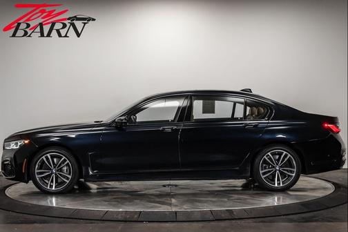 2022 BMW 750 i xDrive