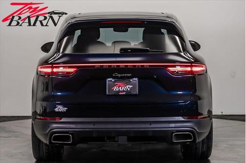 2021 Porsche Cayenne Base