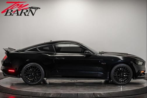 2017 Ford Mustang GT Premium