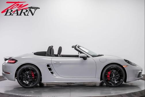 Chalk 2019 Porsche 718 Boxster S