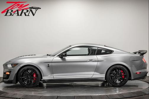 2020 Ford Shelby GT500 Base