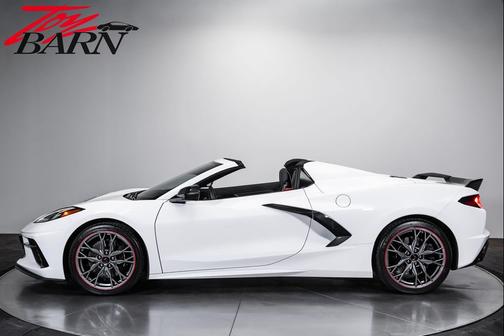 Arctic White 2024 Chevrolet Corvette Stingray w/2LT