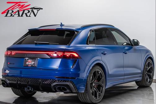 Ascari Blue Metallic 2025 Audi RS Q8 4.0T