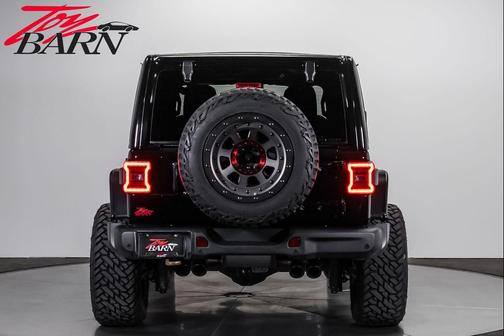 Black Clearcoat 2021 Jeep Wrangler Unlimited Rubicon 392