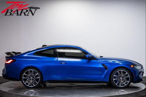 Portimao Blue Metallic 2023 BMW M4 Base