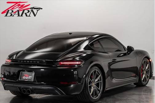 2018 Porsche 718 Cayman GTS