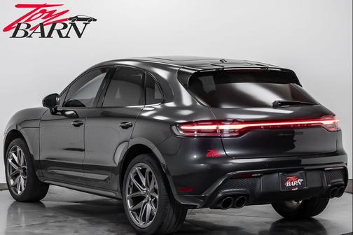 Volcano Grey Metallic 2022 Porsche Macan Macan GTS