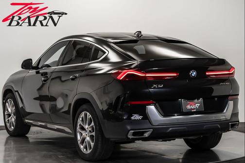 2023 BMW X6 xDrive40i