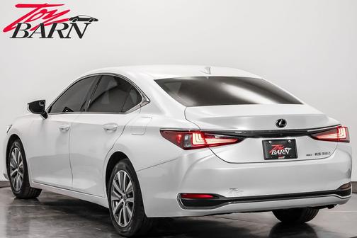 2021 Lexus ES 250 Base