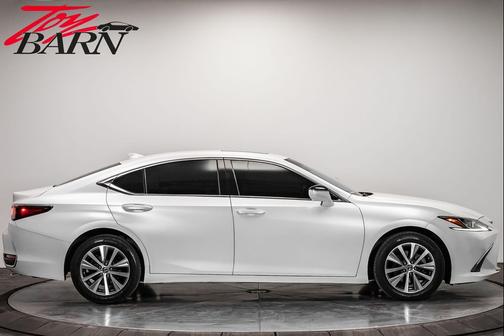 2021 Lexus ES 250 Base