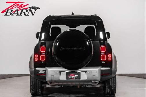 2024 Land Rover Defender 110 P300
